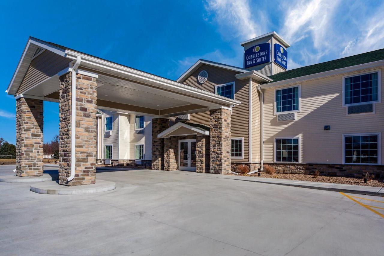 Cobblestone Inn & Suites - Holdrege Dış mekan fotoğraf