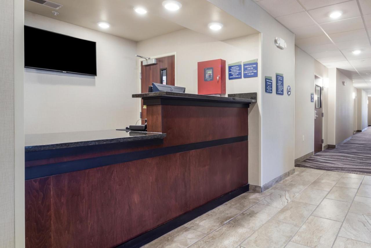 Cobblestone Inn & Suites - Holdrege Dış mekan fotoğraf