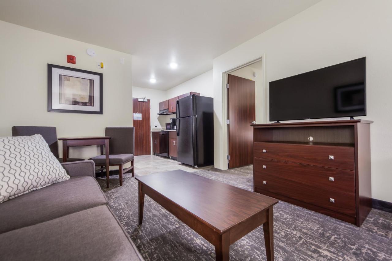 Cobblestone Inn & Suites - Holdrege Dış mekan fotoğraf