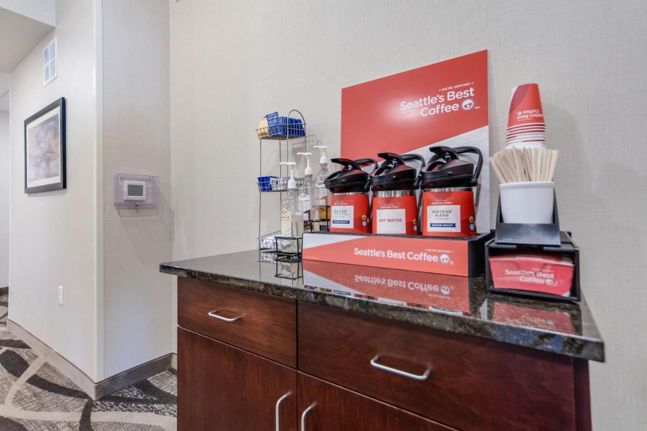Cobblestone Inn & Suites - Holdrege Dış mekan fotoğraf